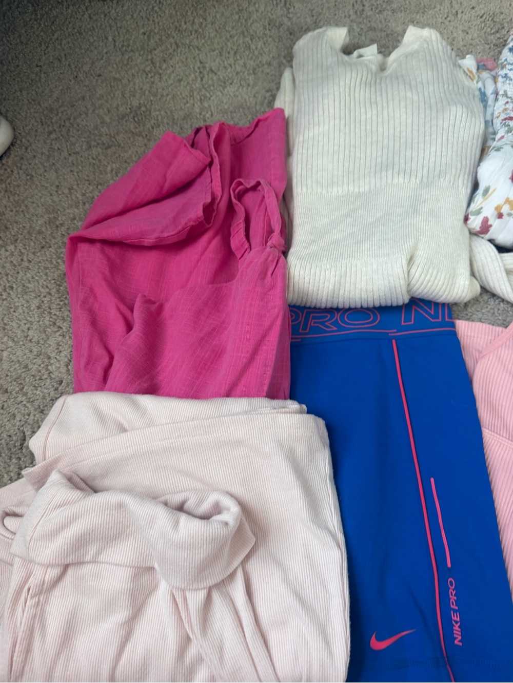 Girls Bundle - Picture 2 of 5